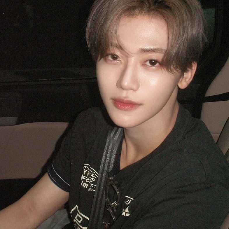 Behind-the-scenes cut of NCT