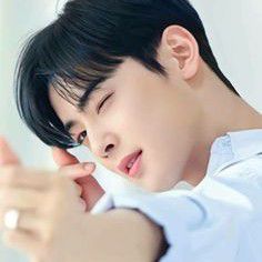 Behind-the-scenes cut of Eunwoo (ASTRO)