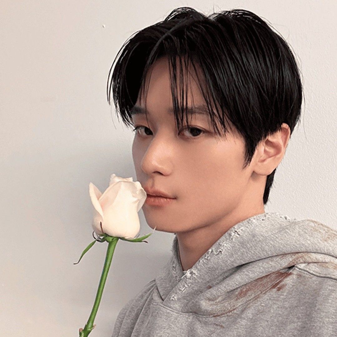 柱延 (THE BOYZ)粉絲拍下的瞬間