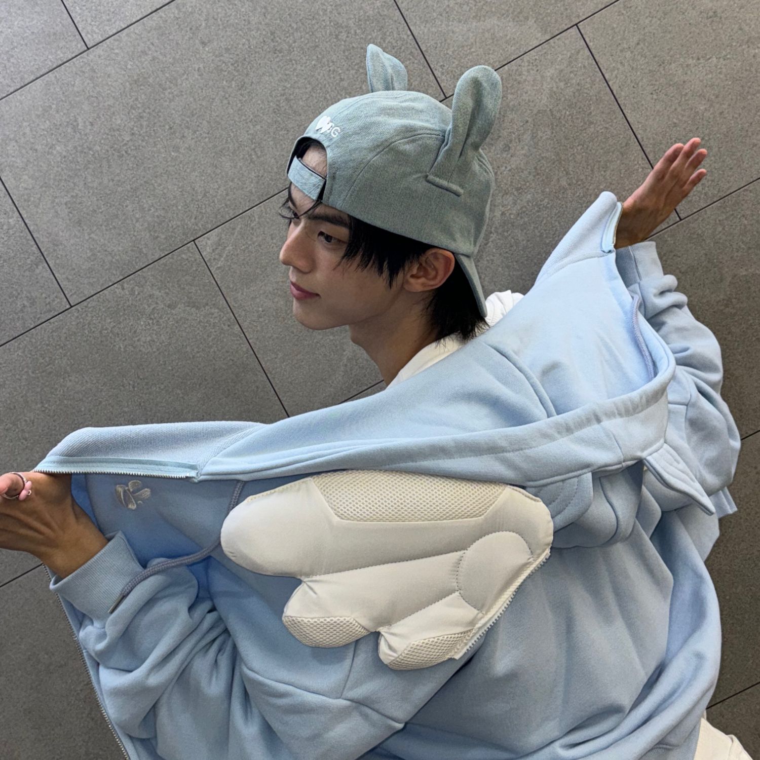 Latest photo of Dohoon (TWS)