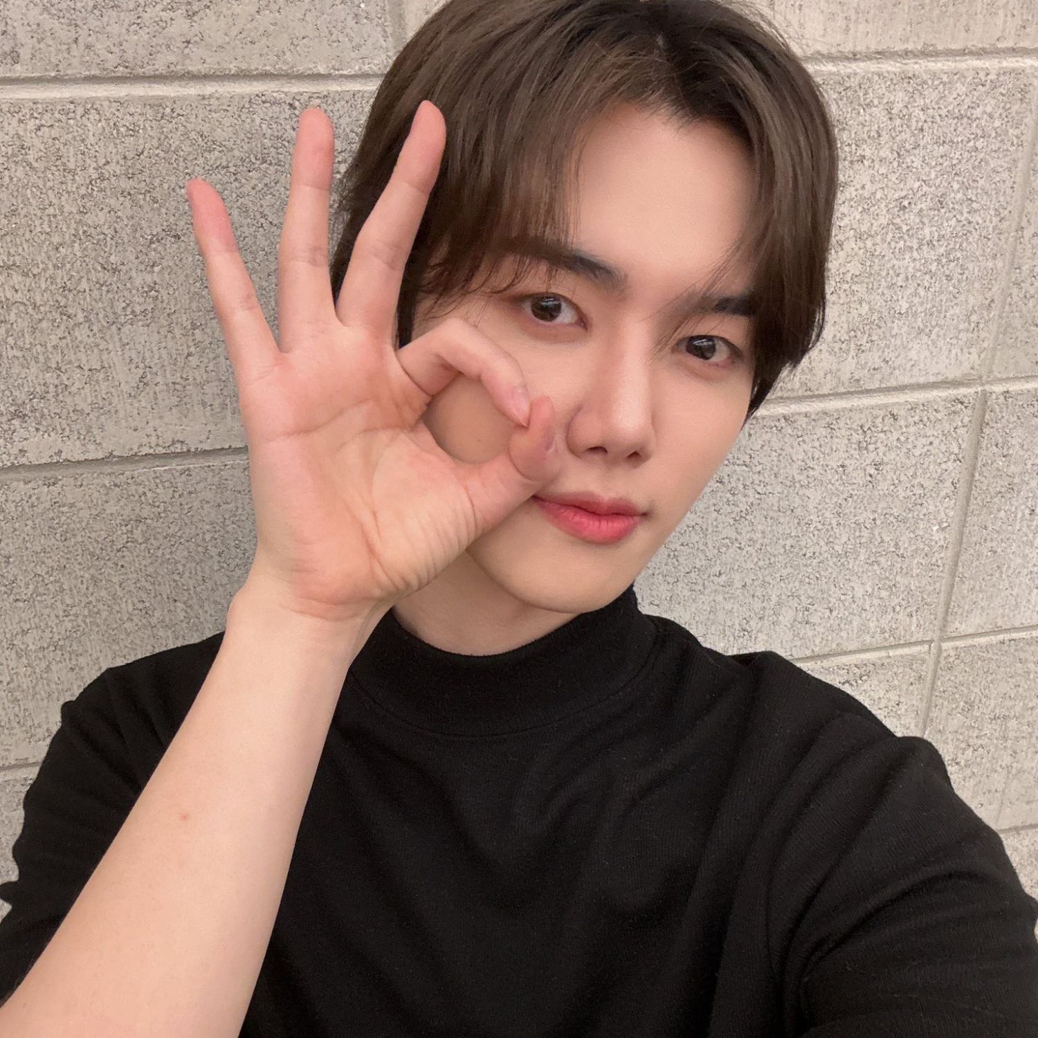 Latest photo of Minhee (CRAVITY)