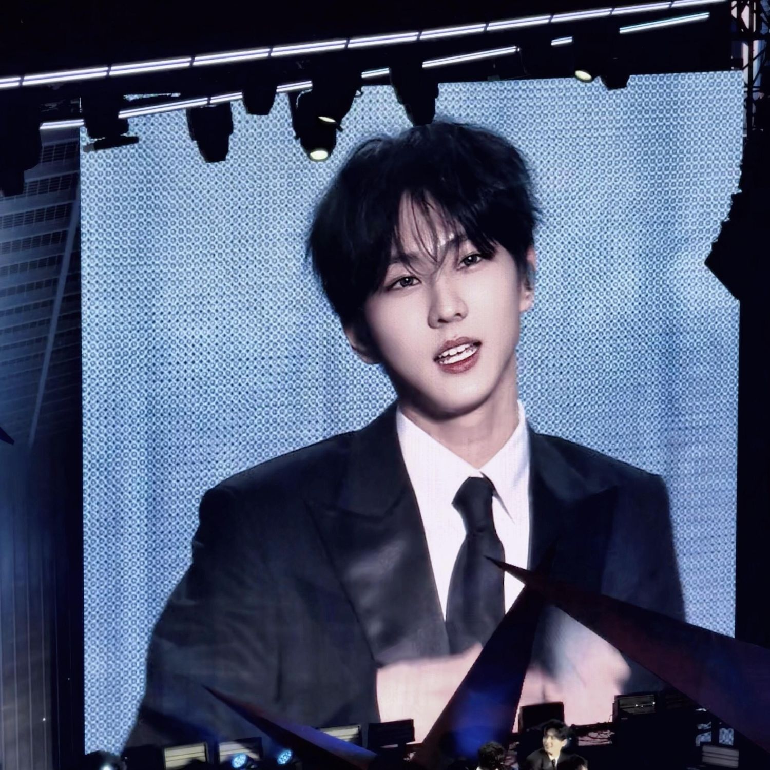 A moment captured by Jungwon (ENHYPEN)'s fan