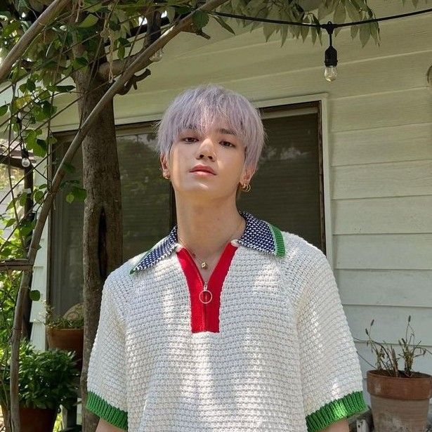 A moment captured by Taeyong (NCT 127)'s fan