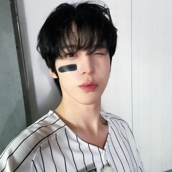 에이티즈 최근 활동샷