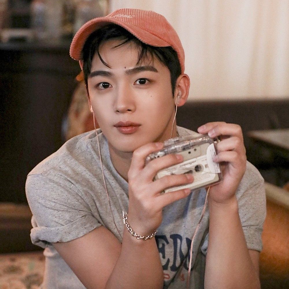 Recent activity shot of Kim Yohan (WEi)