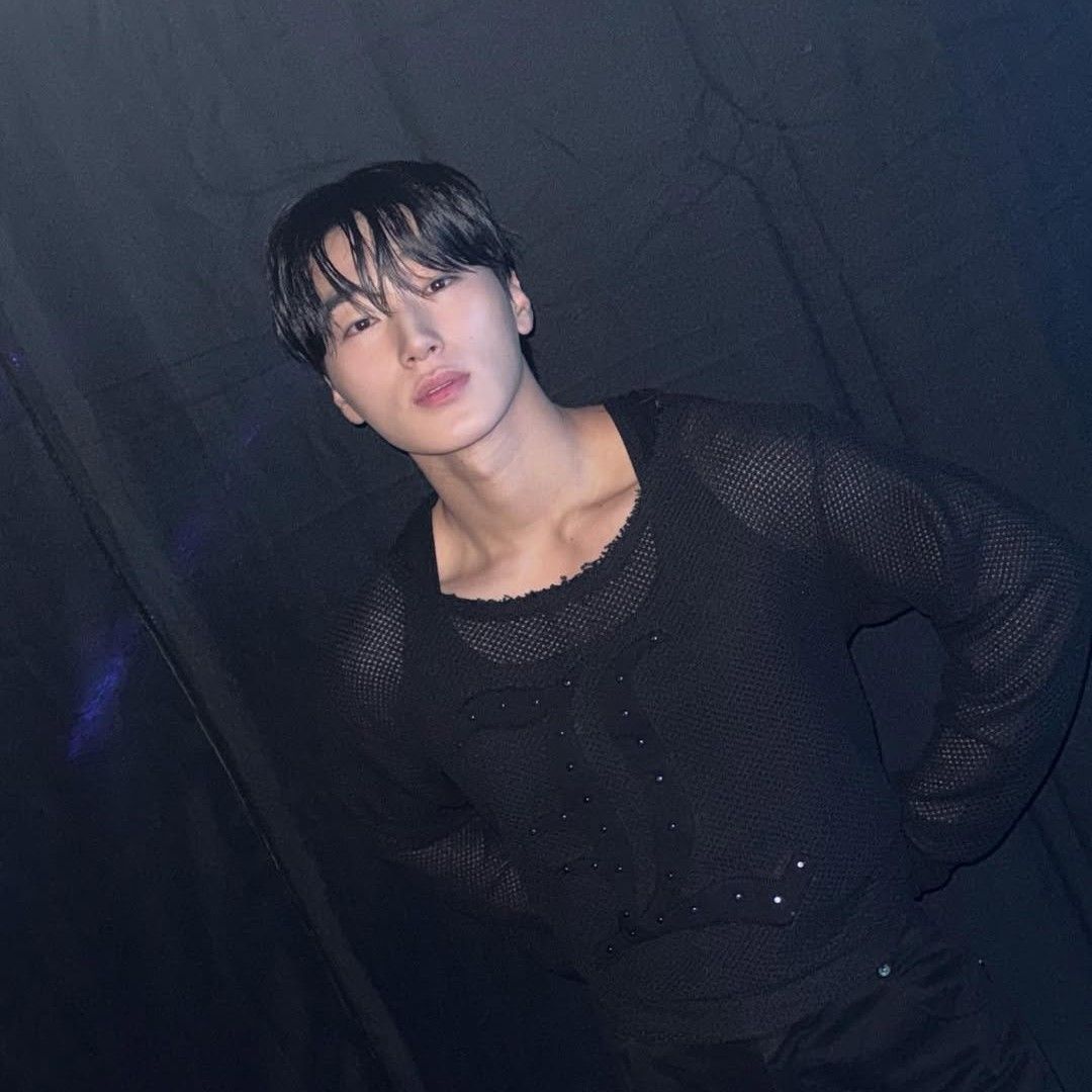 Behind-the-scenes cut of San (ATEEZ)