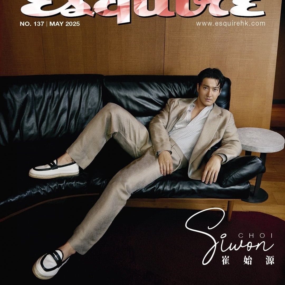 Behind-the-scenes cut of Siwon (Super Junior)