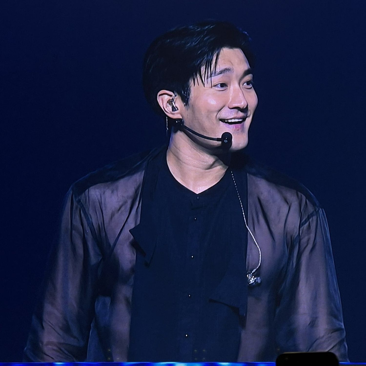 始源 (Super Junior)粉丝拍下的瞬间