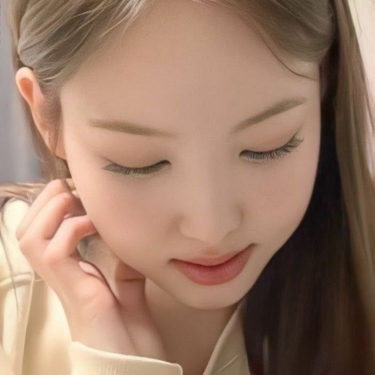 A moment captured by Nayeon (TWICE)'s fan