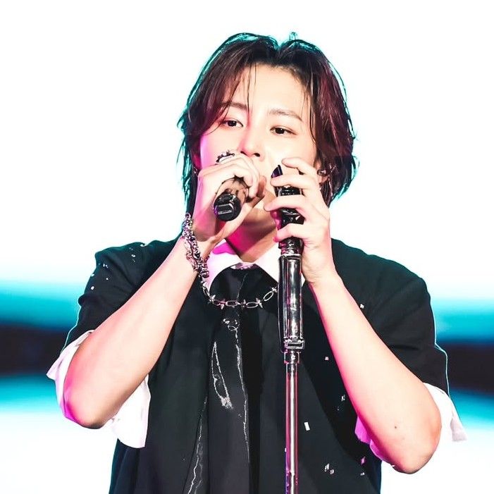 Recent activity shot of Ha Sungwoon