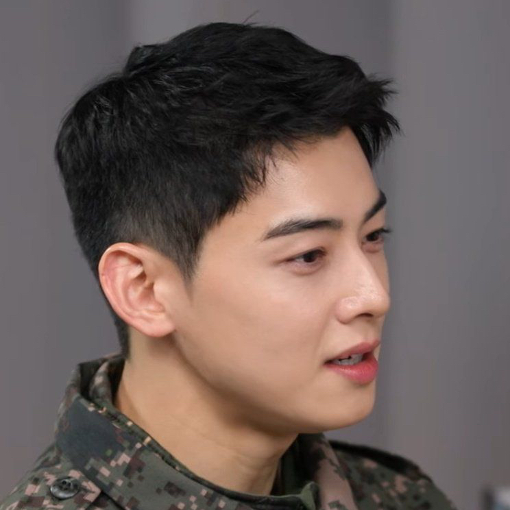 Latest photo of Eunwoo (ASTRO)