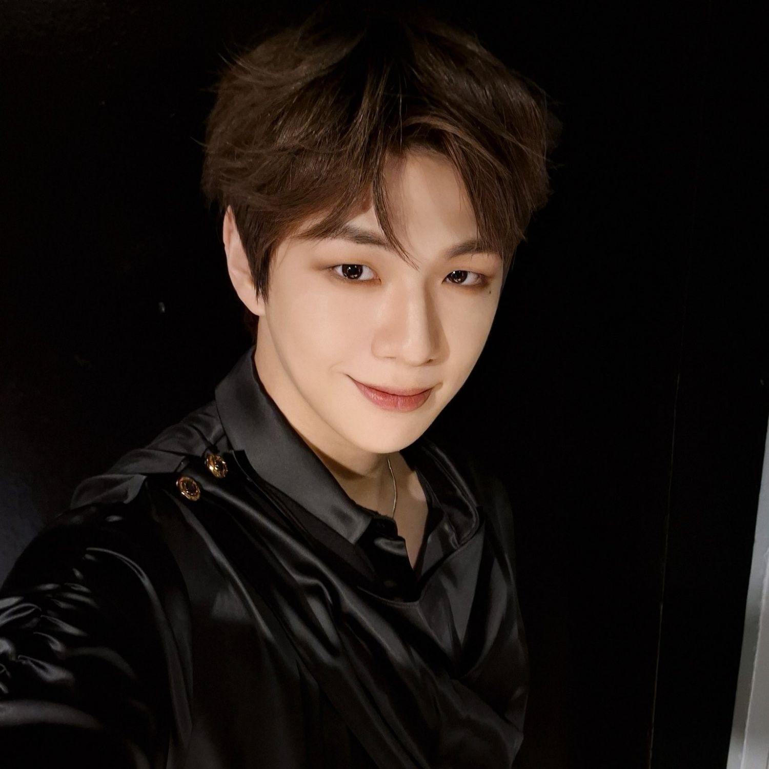 강다니엘 최근 활동샷
