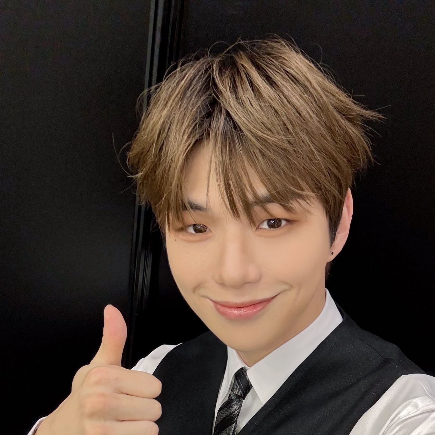 姜丹尼爾的幕後花絮