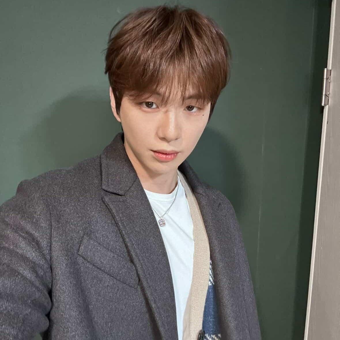 Latest photo of Kang Daniel