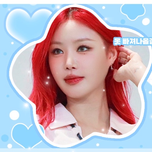 A moment captured by Soojin's fan