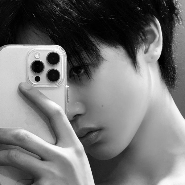 Popular profile image of Hunter (Xikers) selected by votes