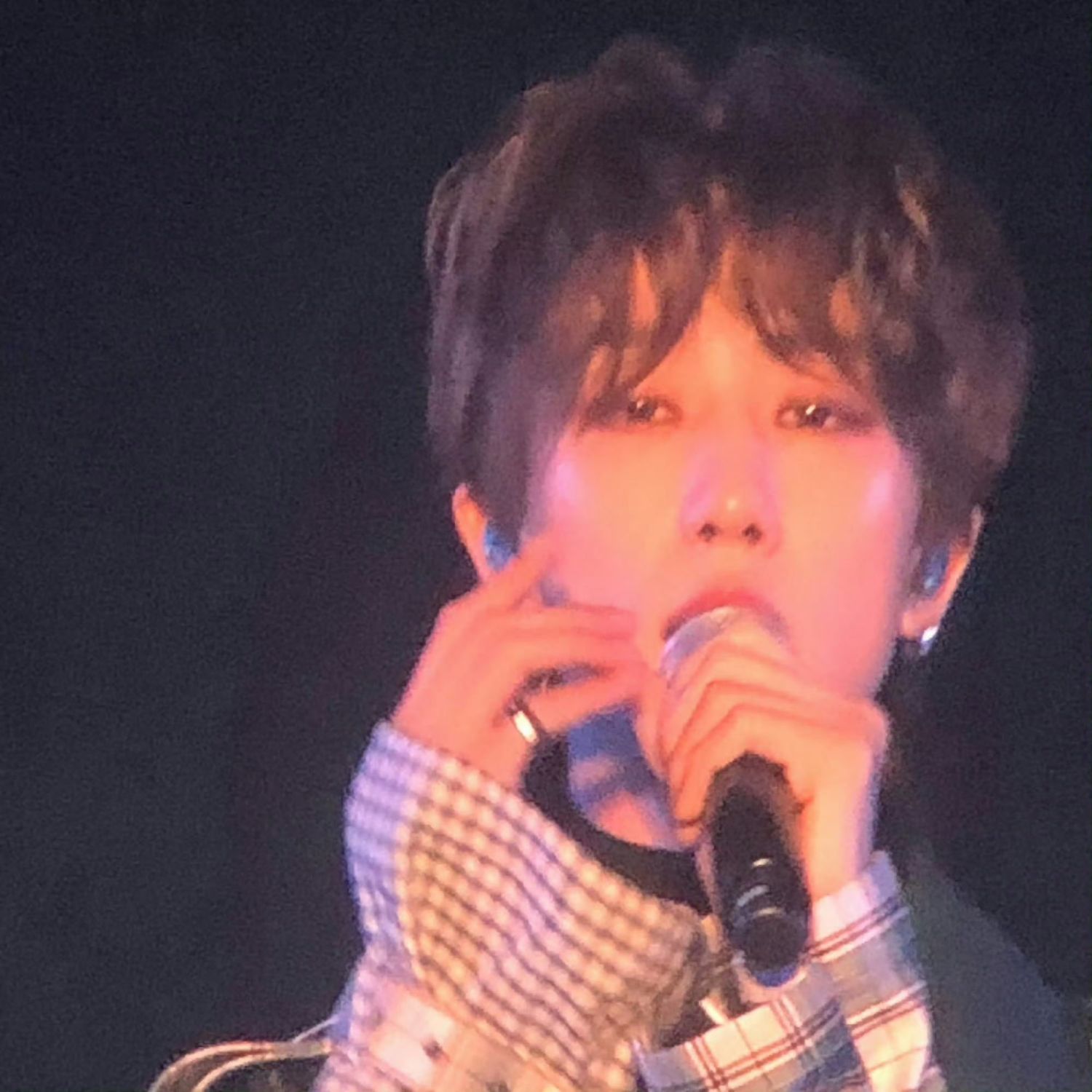 A moment captured by The 8 (SEVENTEEN)'s fan