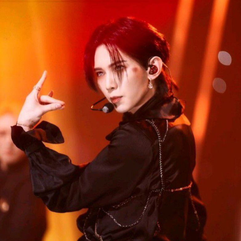 Momen yang diabadikan oleh penggemar Yeosang (ATEEZ)