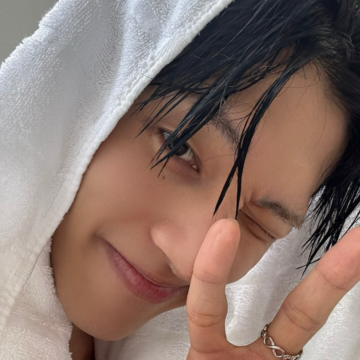 A moment captured by Wooyoung (ATEEZ)'s fan