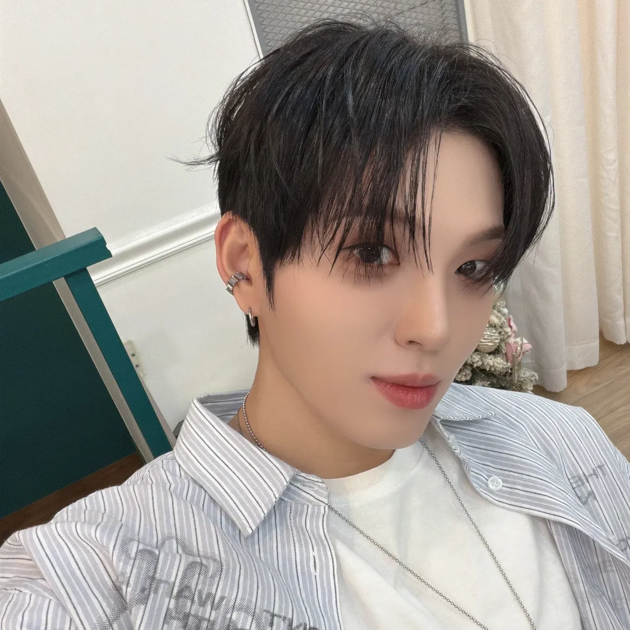 Behind-the-scenes cut of HEECHAN (DKB)