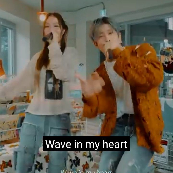 ASTRO的最新照片