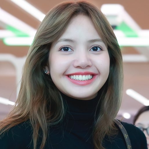 Lisa (BLACKPINK)的最新活動照片