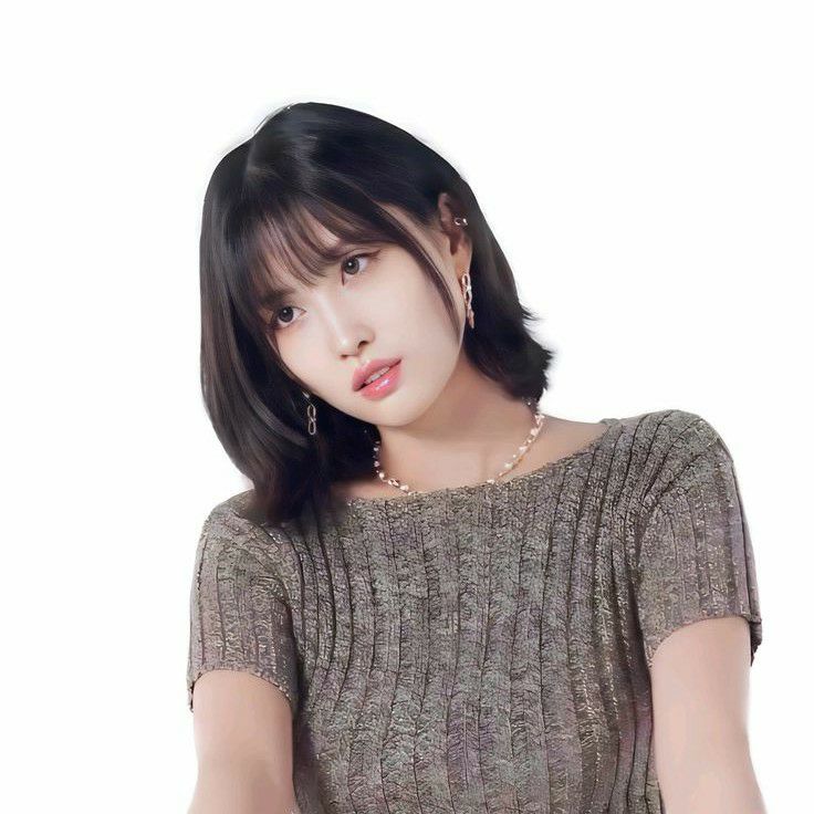 Latest photo of Momo (TWICE)