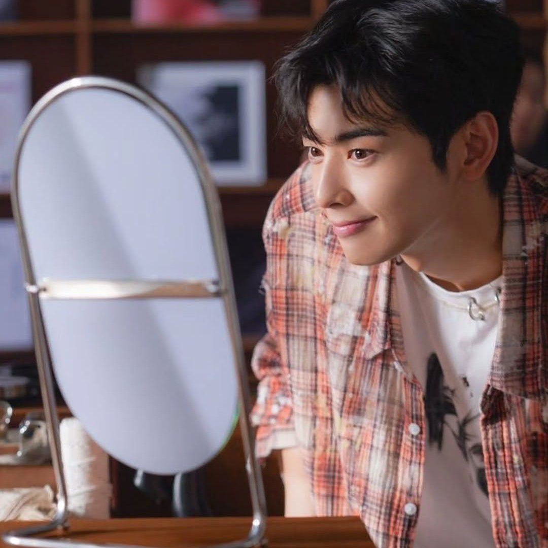 A moment captured by Eunwoo (ASTRO)'s fan