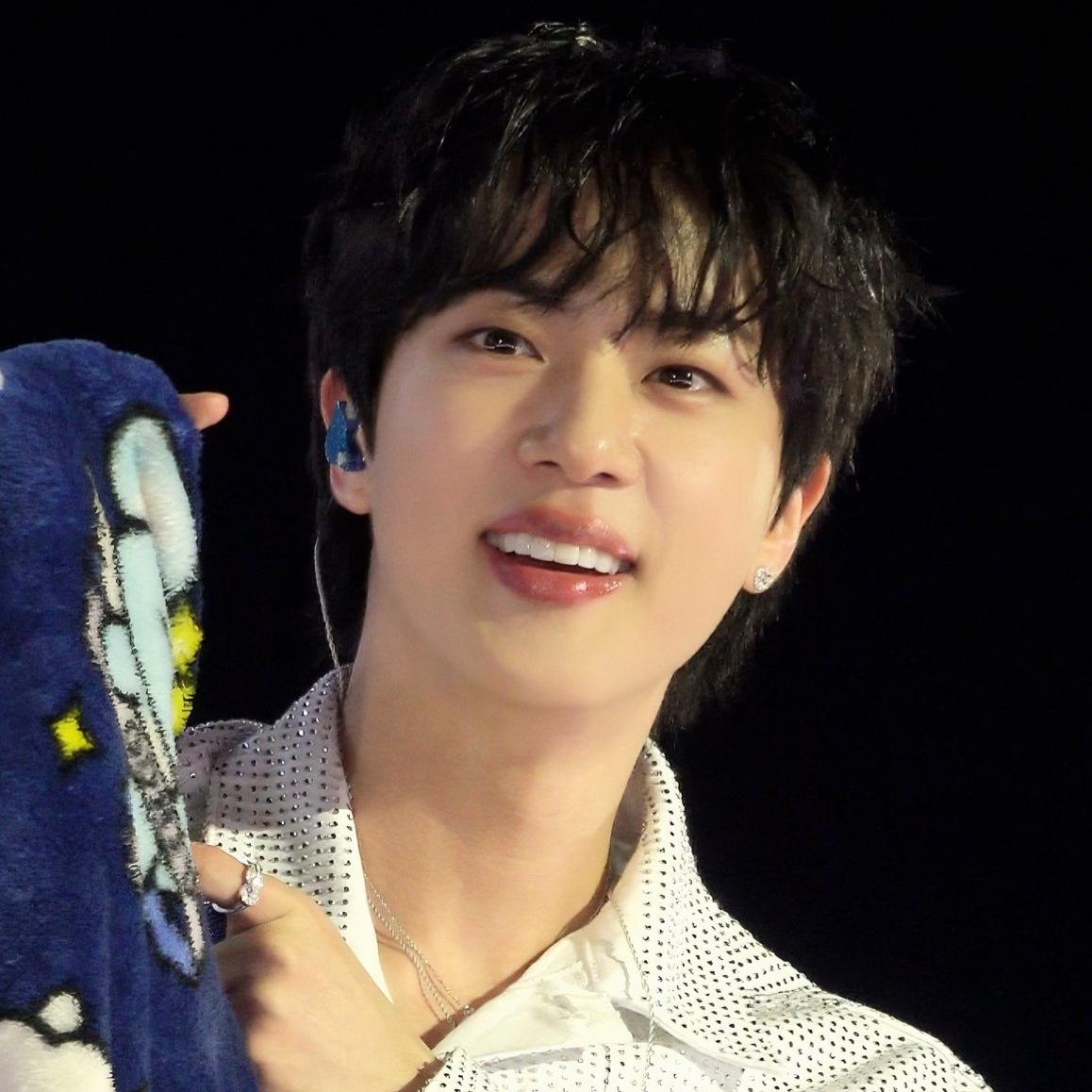 진 (방탄소년단) 최근 활동샷