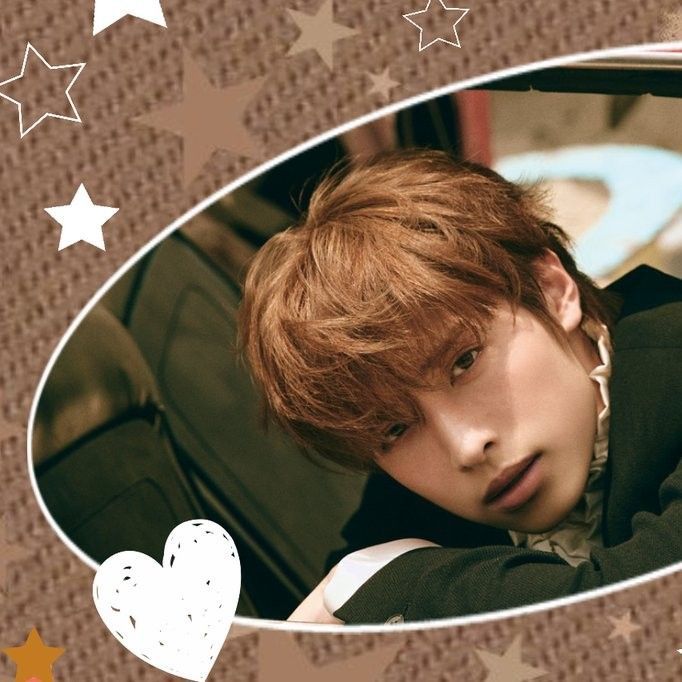 Recent activity shot of Gaon (Xdinary Heroes)