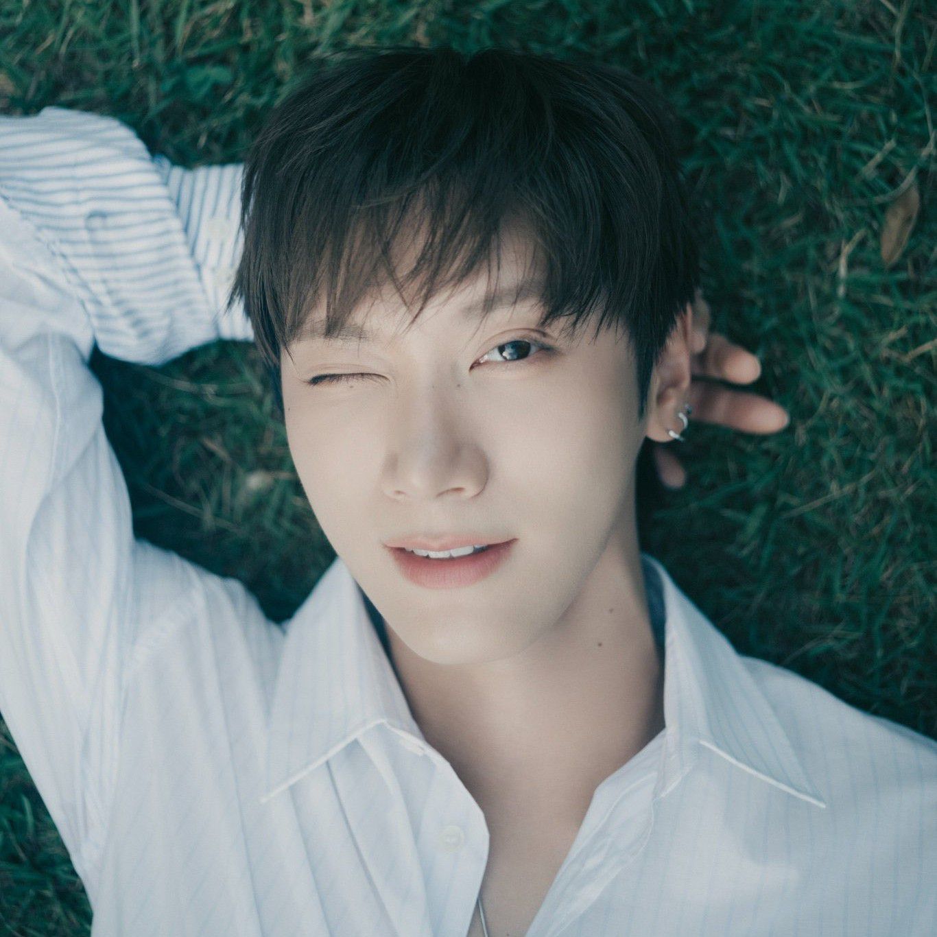 Foto terbaru TEN (WayV)