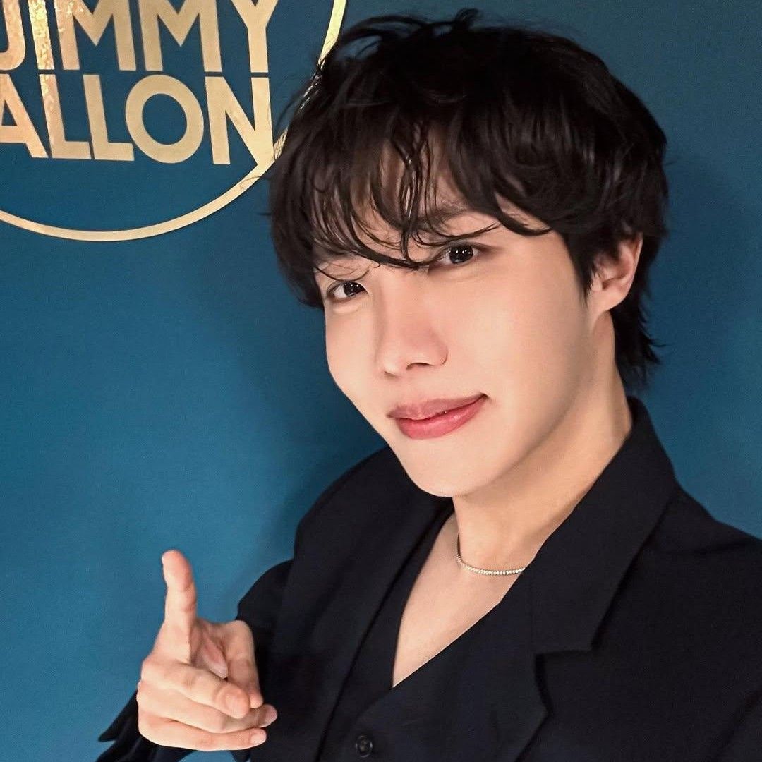 Behind-the-scenes cut of j-hope (BTS)