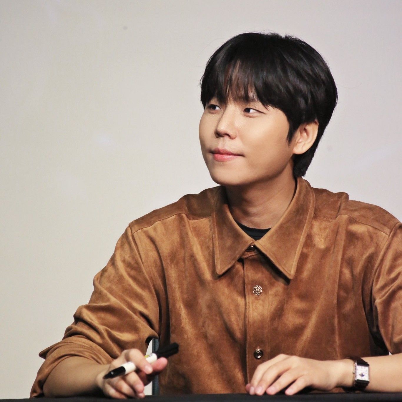 Recent activity shot of Jung Seunghwan