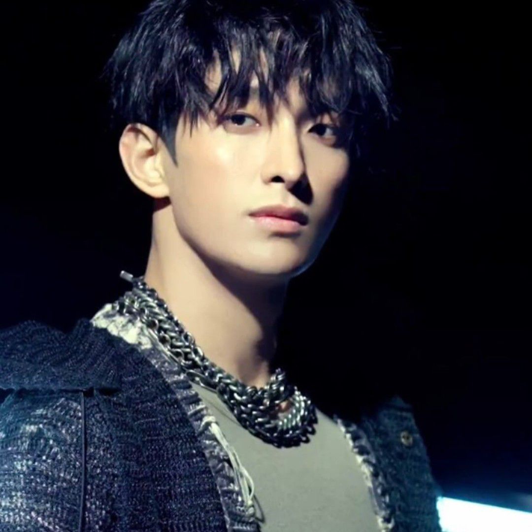 Behind-the-scenes cut of DK (SEVENTEEN)