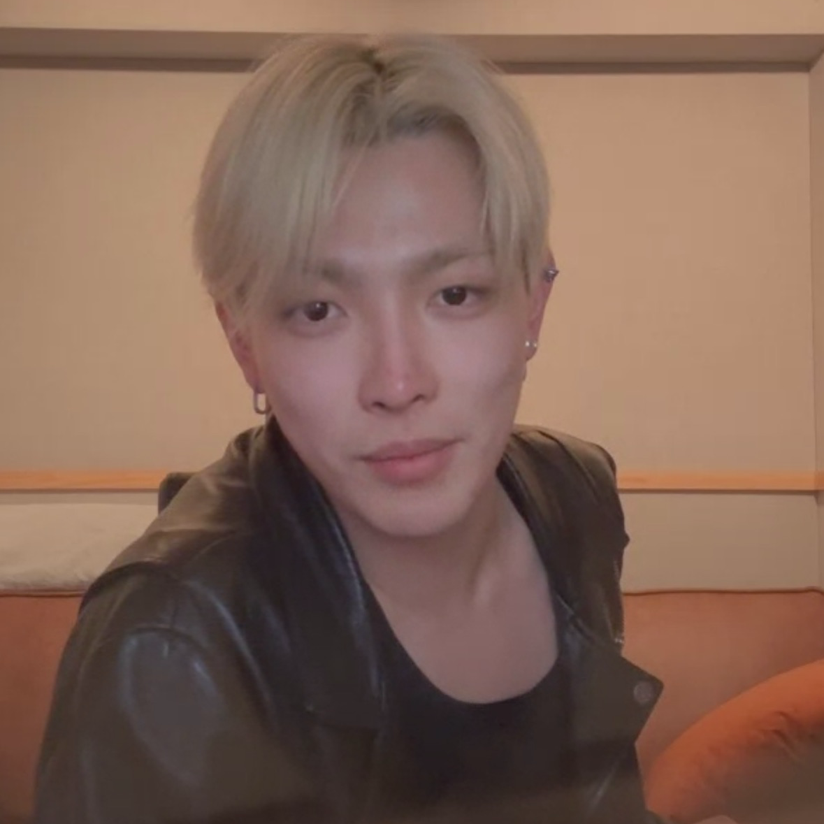 ATEEZの舞台裏ショット