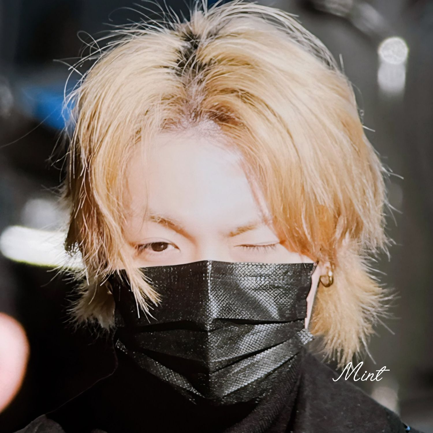 Recent activity shot of Doyoung (TREASURE)