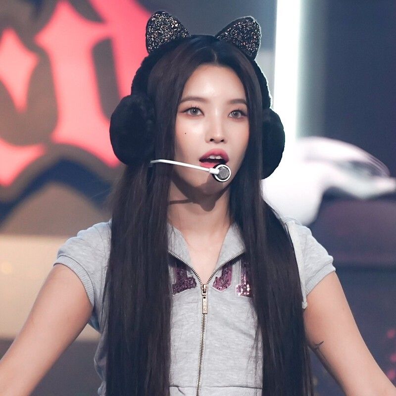 ソヨン (i-dle)の最新写真