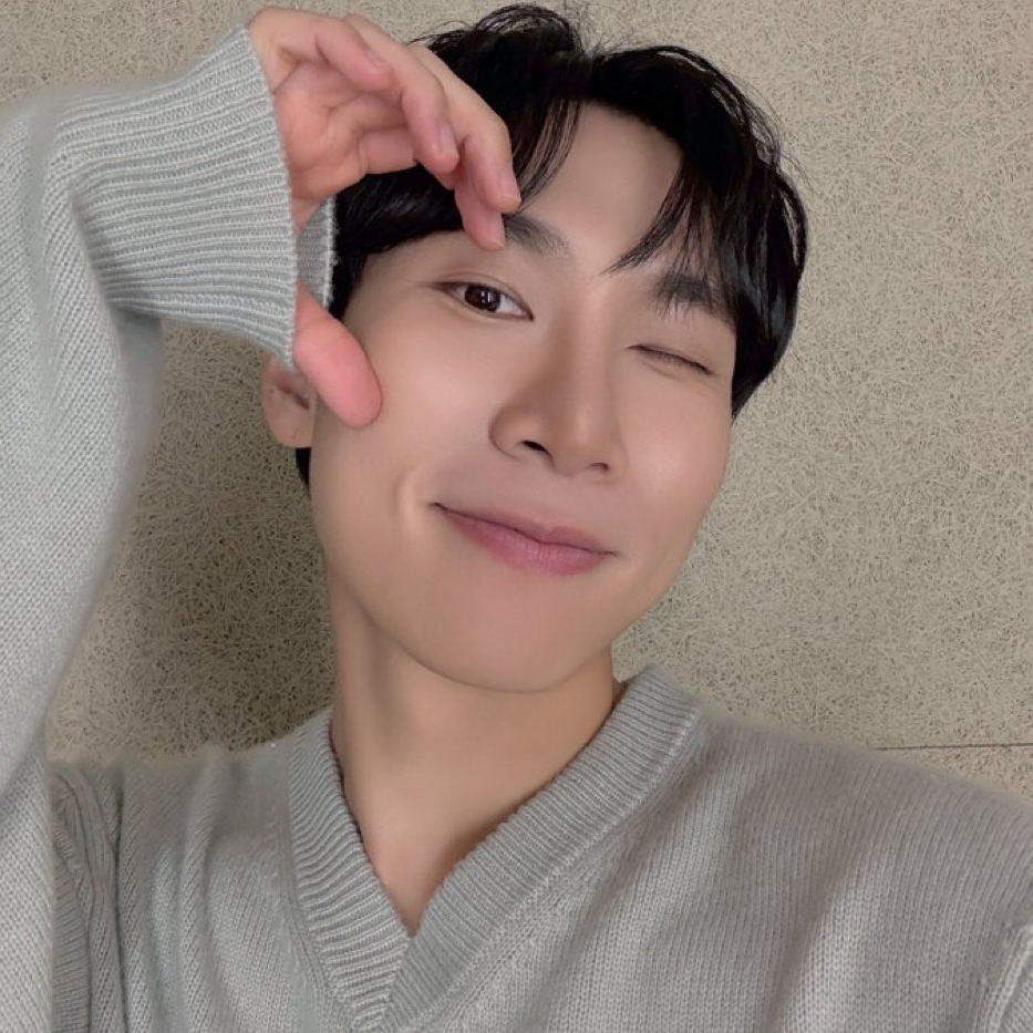 A moment captured by Seo Eunkwang (BTOB)'s fan