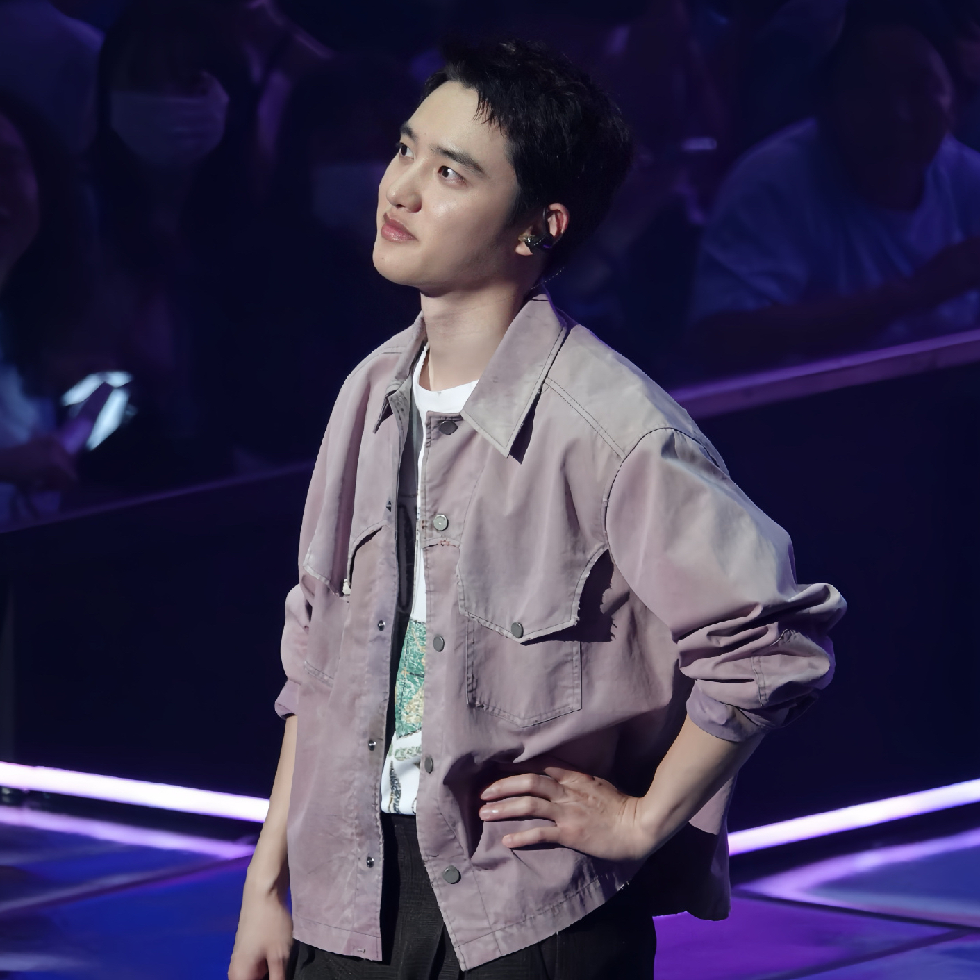 Behind-the-scenes cut of D.O. (EXO)