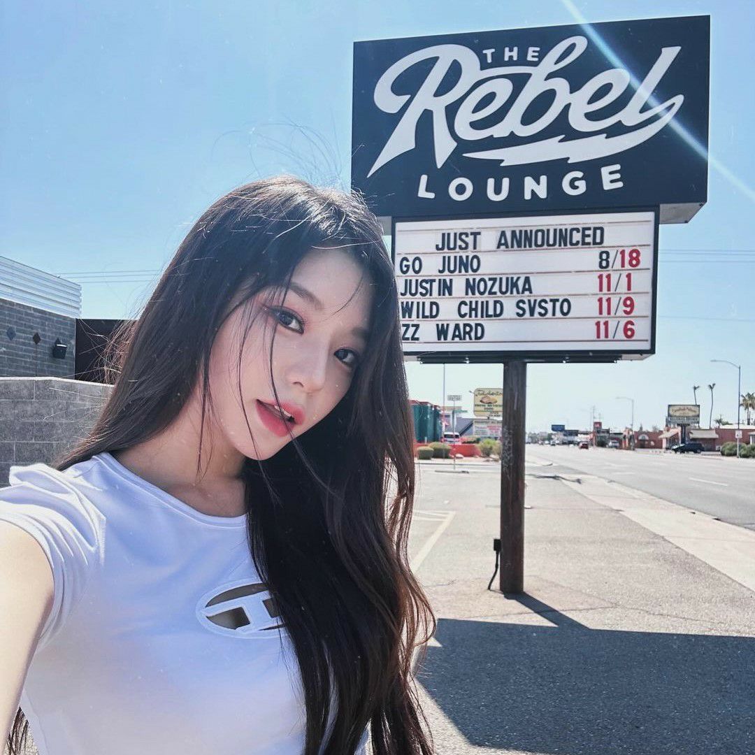 Latest photo of SECRET NUMBER