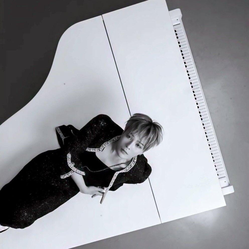 A moment captured by G-DRAGON (BIGBANG)'s fan