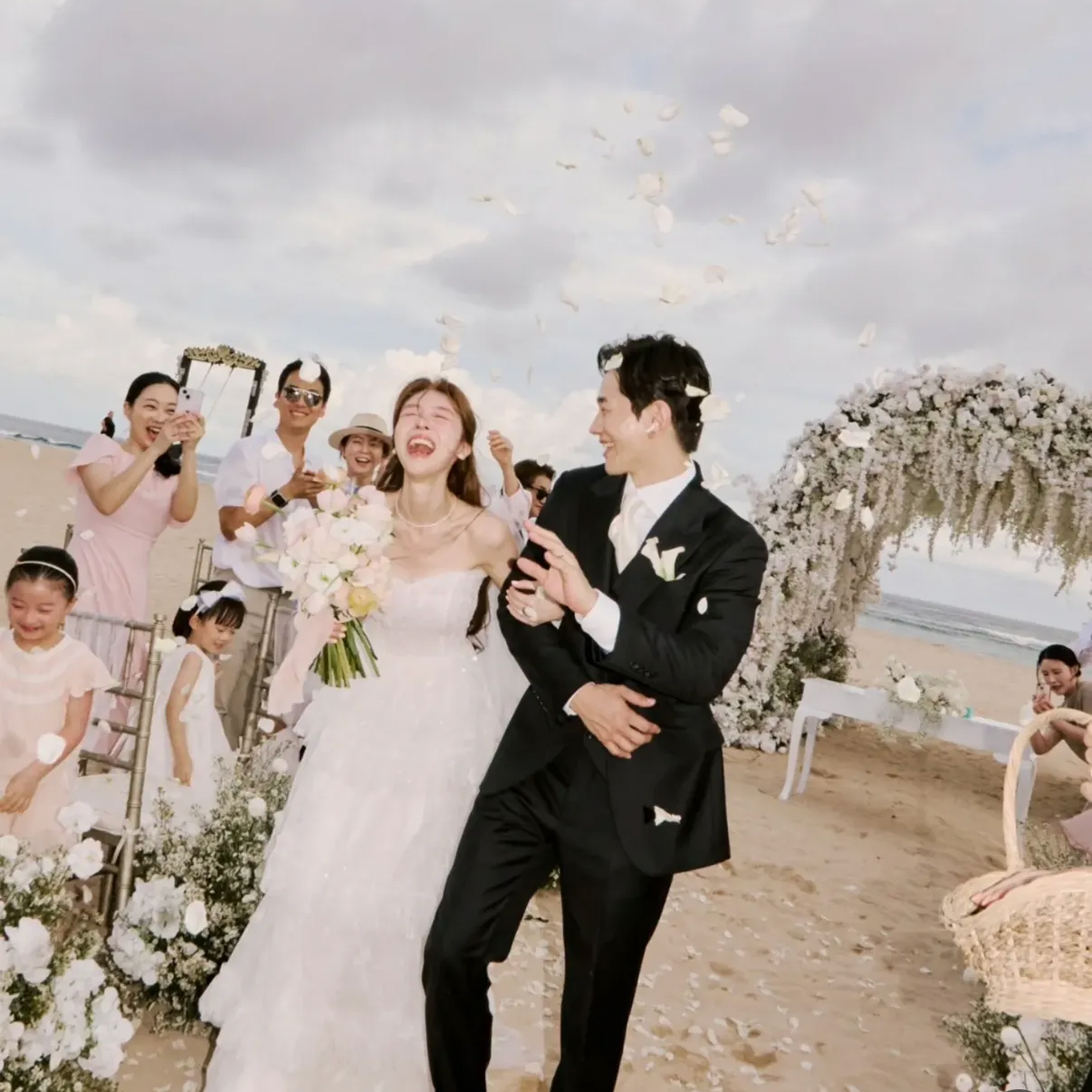 A moment captured by Minah (Girl's Day)'s fan