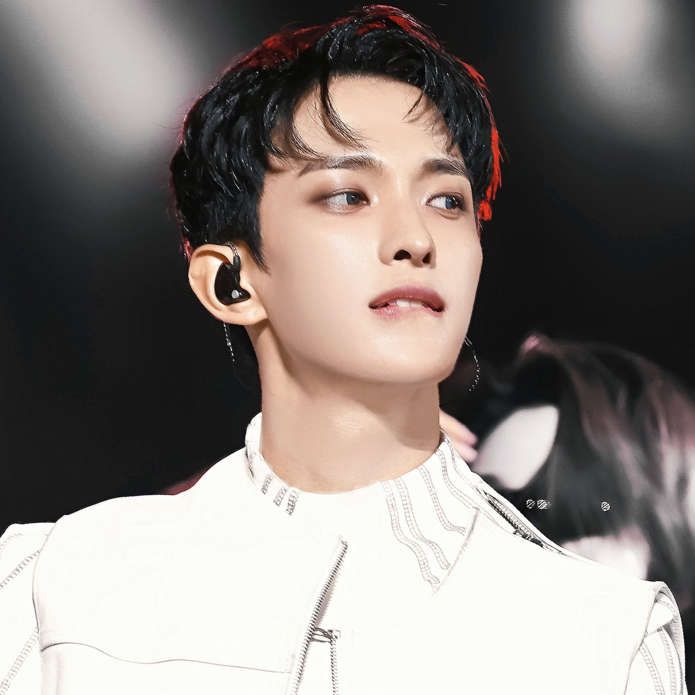 Behind-the-scenes cut of DK (SEVENTEEN)