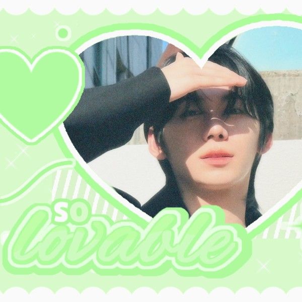 A moment captured by Park Han (AHOF)'s fan