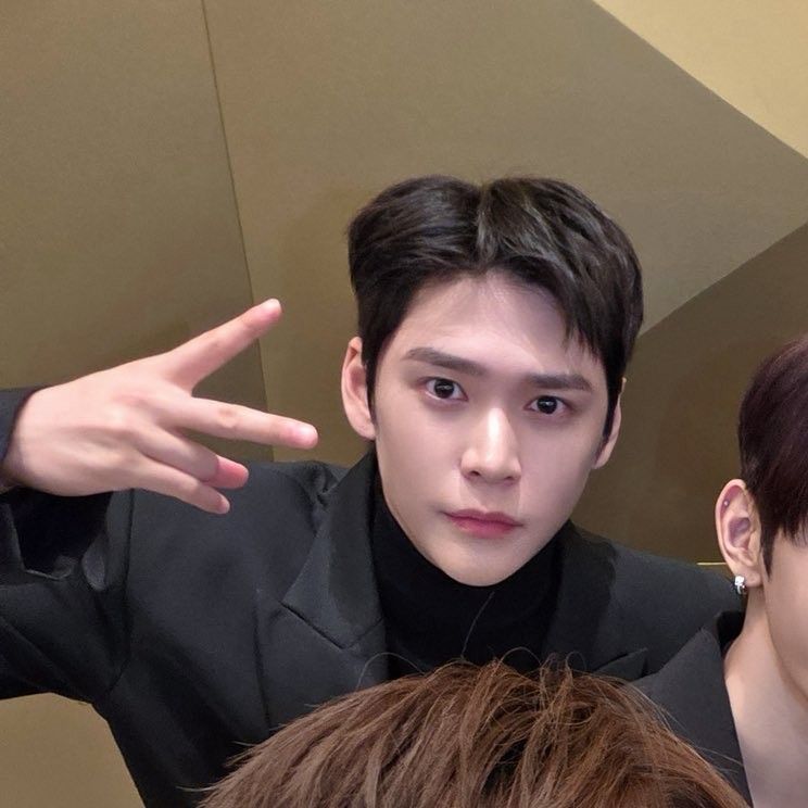 Latest photo of Eunseok (RIIZE)