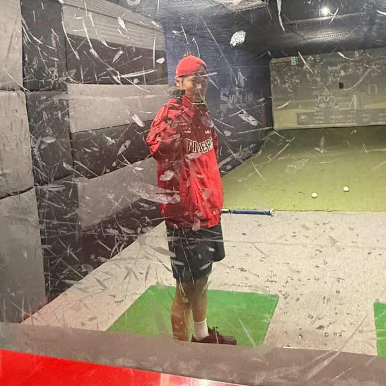 Recent activity shot of Choi Byungchan