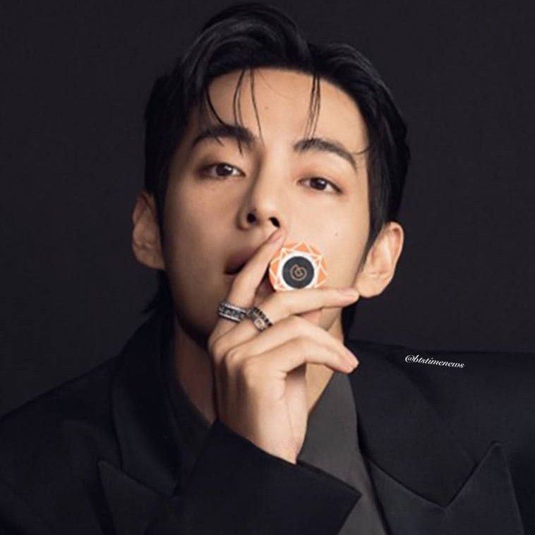 뷔 (방탄소년단) 팬이 찍은 순간