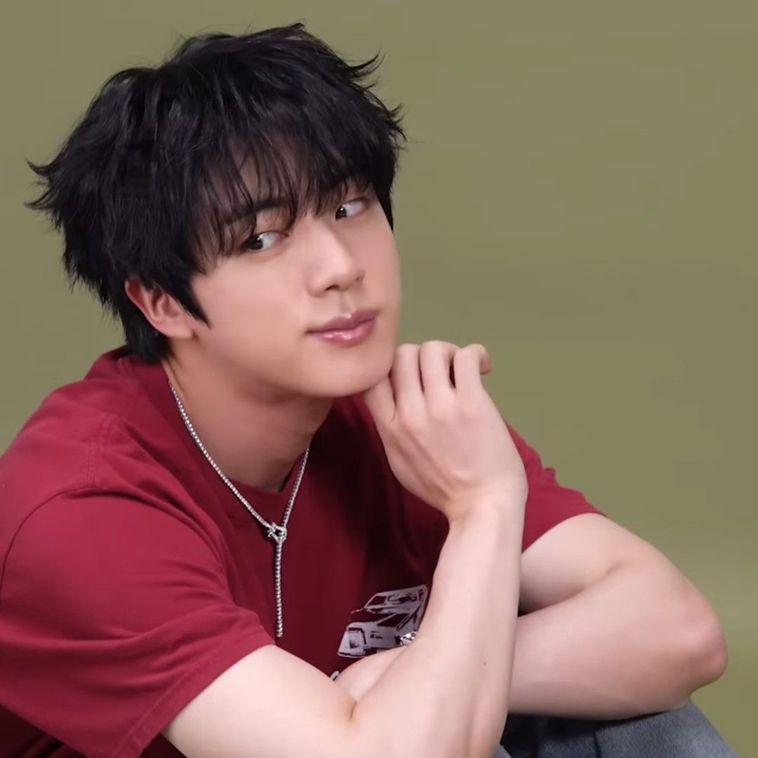 A moment captured by Jin (BTS)'s fan