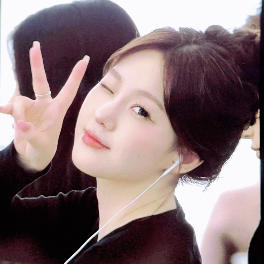 A moment captured by Kim Chaehyun (Kep1er)'s fan