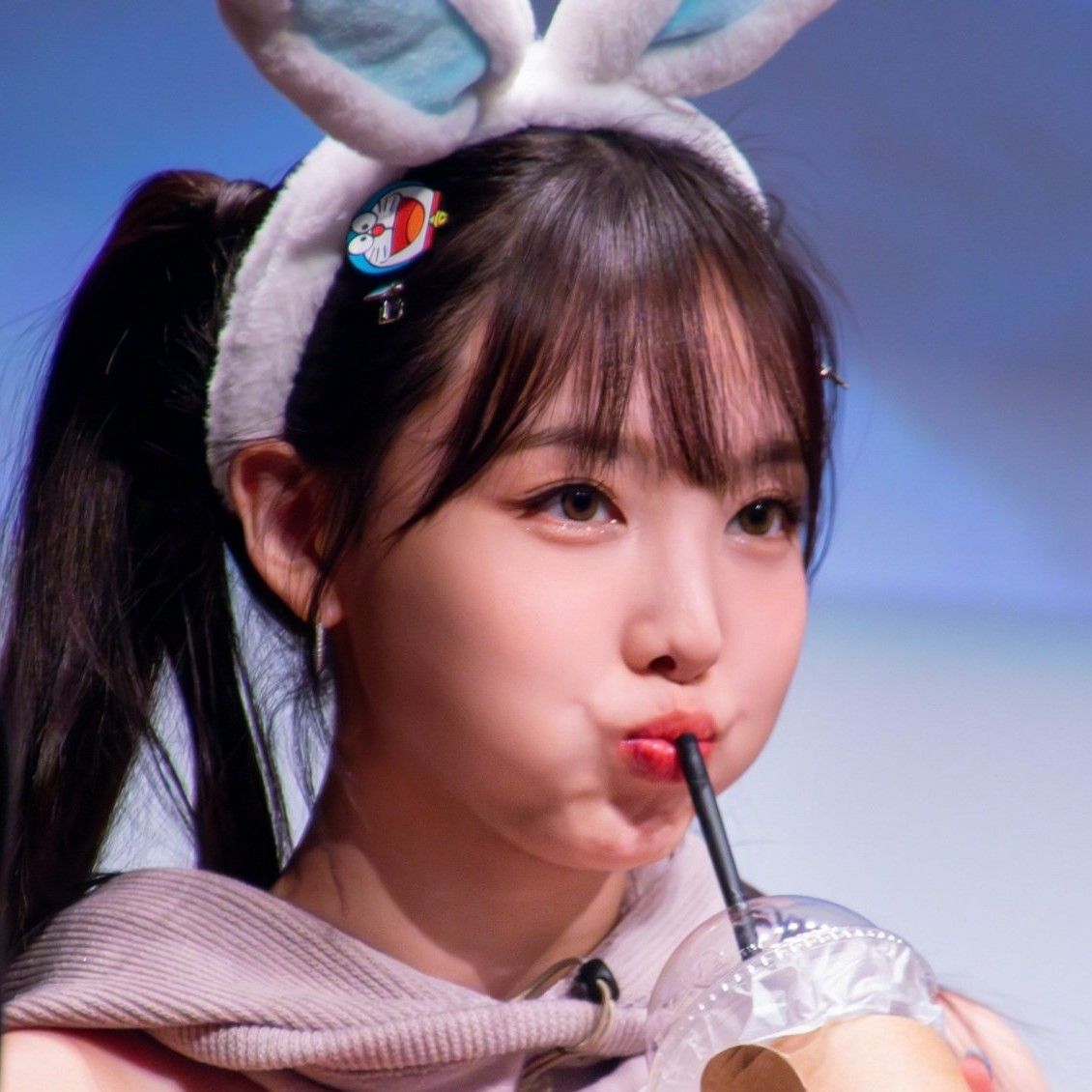 A moment captured by Nayeon (TWICE)'s fan